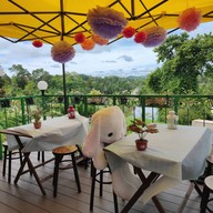 Ricco slowbar ภูหมอกวิลเลจ เขาค้อ