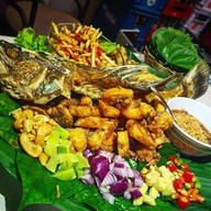 เมนูของร้าน สุดสายหนึ่ง