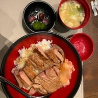 Gong Kaow The Restuarant Bacony Seaside Hotel & Service Apartments