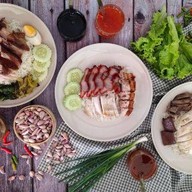 อากงข้าวมันไก่ สามกอง