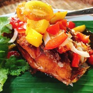 เมนูของร้าน แกงมื้อเย็น  by อาเสี่ย