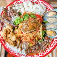 ซานโถวติ่มซำ ถ.โพธิ์กลาง (รร.สุขาฯ)
