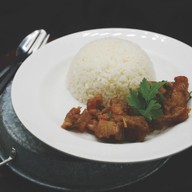 เมนูของร้าน ข้าวแกงถนัดแดก สาขาปั๊มปตท. ชัยพฤกษ์