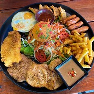 Home Steak สเต็กเด็กเมือง