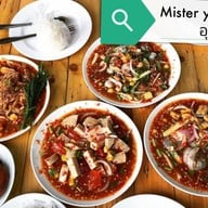 Mister Yumm มิสเตอร์ยำ อ่าวอุดม