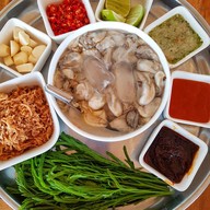 เมนูของร้าน ครัวศศิธร อีสาน&ซีฟู้ด