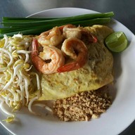 เมนูของร้าน ผัดไทย นายธิว