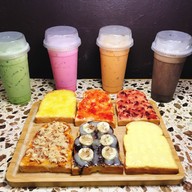 นมเล็ก tea&bread