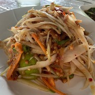 ส้มตำครกทอง
