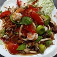 เมนูของร้าน พี่ทองส้มตำทอด