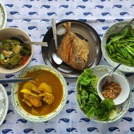 ข้าวแกงชัยยา