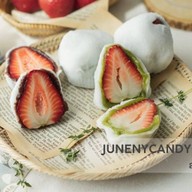 Junenycandy Salaya