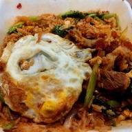 ร้านอร่อยจริง ราม 2 (กะเพราถาดอร่อยจริง)