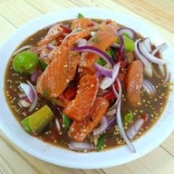ร้านยำปูไข่ย้วย