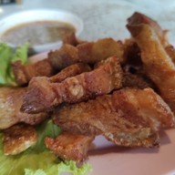 เมนูของร้าน ครัวลุงรงค์ by จตุรงค์ฟาร์ม