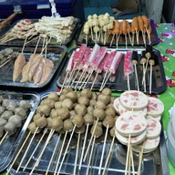 หมูกรอบ โคตรหมูกรอบ (สาขา พระราม 2) พระราม 2