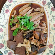 เมนูของร้าน ฉั่วเจียบฮวด ห่านพะโล้ท่าดินแดง ซอยท่าข้าม 24