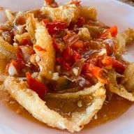 เมนูของร้าน เจ๊น้องริมทะเลบางพระ