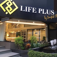 หน้าร้าน Lifeplus Clinic รัชโยธิน