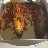 ครัวเมืองพัทลุง ข้าวแกงใต้รสเด็ด  (เส้นนาพร้าว- เจปาร์ค)