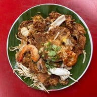 ติงลี่ผัดไท-หอยทอด ปากซอยศาสนา