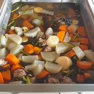 ครัวเมืองพัทลุง ข้าวแกงใต้รสเด็ด  (เส้นนาพร้าว- เจปาร์ค)