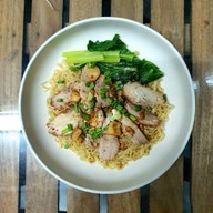 บะหมี่หมูอบปักกิ่ง (Peking Noodle)