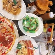 Top & Ten Pizza ราชเทวี