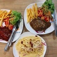 เมนูของร้าน Top & Ten Pizza ราชเทวี