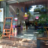 หน้าร้าน กุ๊กไก่ Kookkai