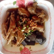 เมนูของร้าน เจ้หยัดข้าวต้ม & ก๋วยจั๊บญวน