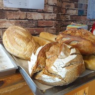 Nana Bakery สันติธรรม