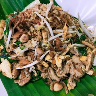 ผัดไทเตาถ่านเชียงใหม่ (เจ้าเดิมคันคลอง มช.) โครงการเพลินเพลส