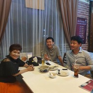 บ้านเพื่อนเรสเตอร์รองท์