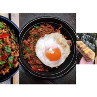Gu Mee Food (จัดจ้านย่านฝั่งมีน) แซนวิชโบราณและอาหารไทย เปรมฤทัย3