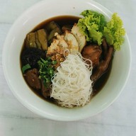 แม่ปานก๋วยเตี๋ยวไก่ตุ๋นมะระ(สาขา(2)
