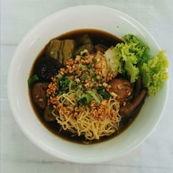 แม่ปานก๋วยเตี๋ยวไก่ตุ๋นมะระ(สาขา(2)