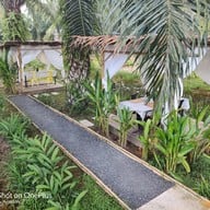 บ้านไร่มีสุข