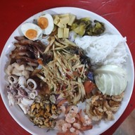 หน้าร้าน ลุงดุ่ยแซ่บอีหลี
