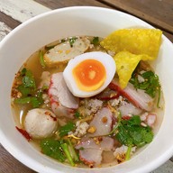 เมนูของร้าน เตี๋ยวไข่บ้านสวนcafe' บ้านอำเภอ