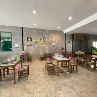 เตี๋ยวไข่บ้านสวนcafe' บ้านอำเภอ