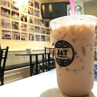 เมนูของร้าน J&T restaurant ระนอง