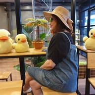 The Duck cafe