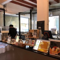 Paradai  ถนนตะนาว