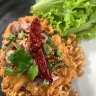 Tata Cafe’&Bistro
