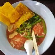 เมนูของร้าน เตี๋ยวปลาสด กม.42