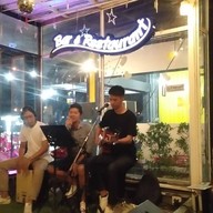 บรรยากาศ ริน ลิน ริมน้ำ