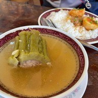 ข้าวแกงแสนตุ้ง จันทบุรี