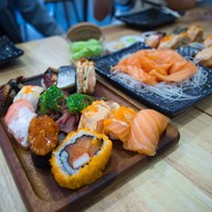 ANI SUSHI (อันนิซูชิ) สนามบินน้ำ