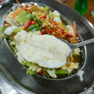เมนูของร้าน สมบูรณ์ ซีฟู๊ด